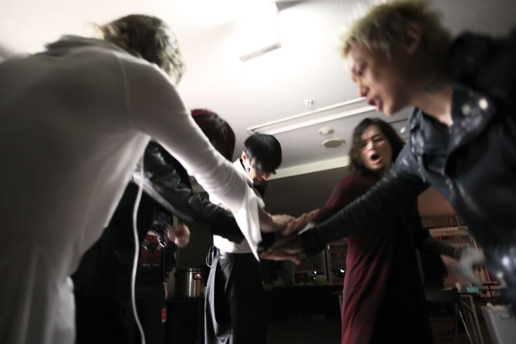 【FC限定あり】DIR EN GREY TOUR09-16 10枚セット 2025年最新】Yahoo!オークション -dir en grey 京(記念品